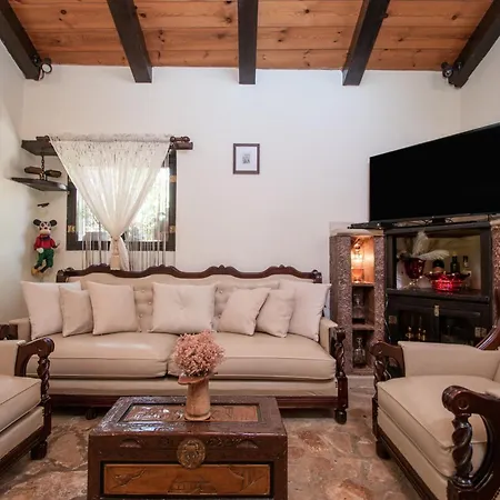 Gioia Traditional House Dom wakacyjny *